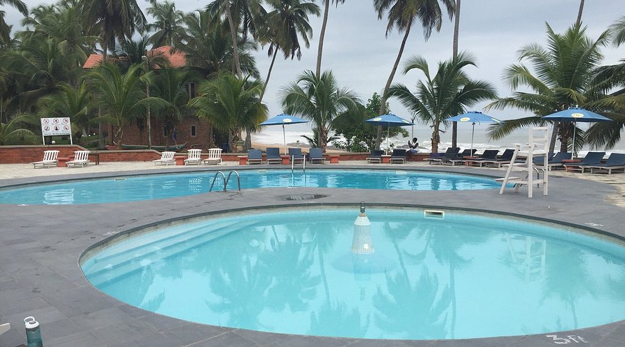 Coconut Grove Beach Resort